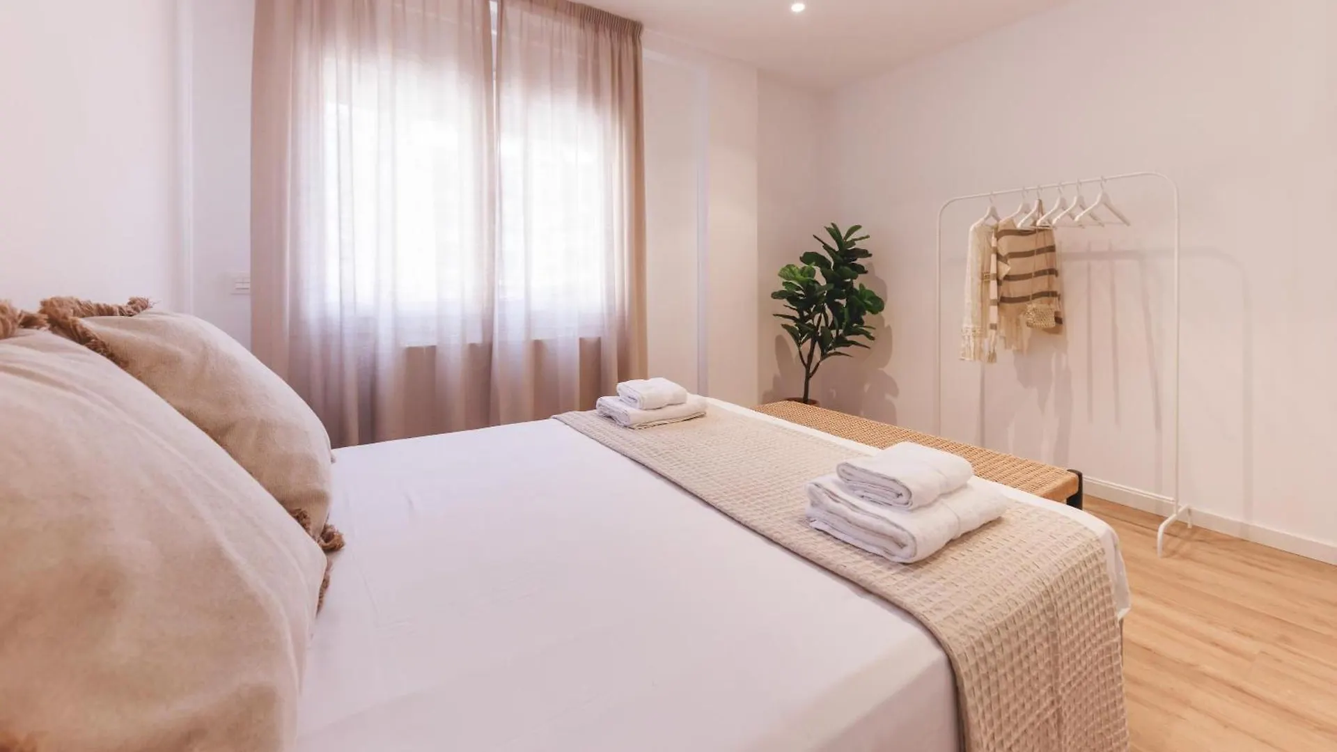 Bravissimo Jaume 31, Monthly Apartment Gerona 0*,  Spanje